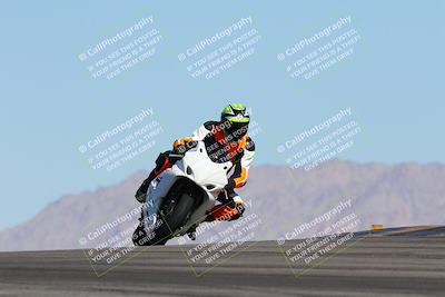media/Mar-25-2024-Moto Forza (Mon) [[8d4319bd68]]/3-Intermediate Group/Session 2 (Turn 9)/